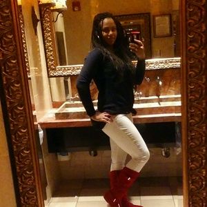 Meet your Posher, Tieera